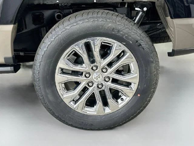 New 2026 Agate Black Metallic Ford King Ranch image 33