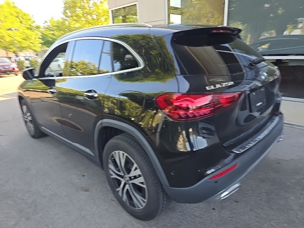 Used 2026 Black Mercedes-Benz GLA 250 image 6
