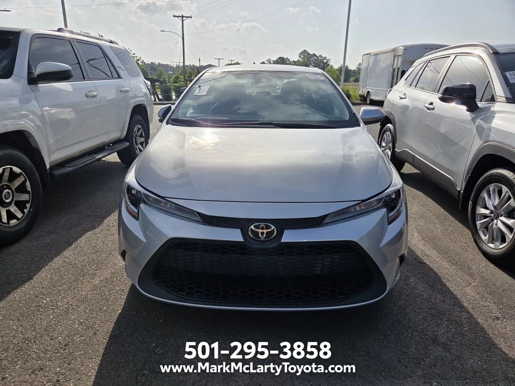 Used 2020 Silver Toyota LE image 2