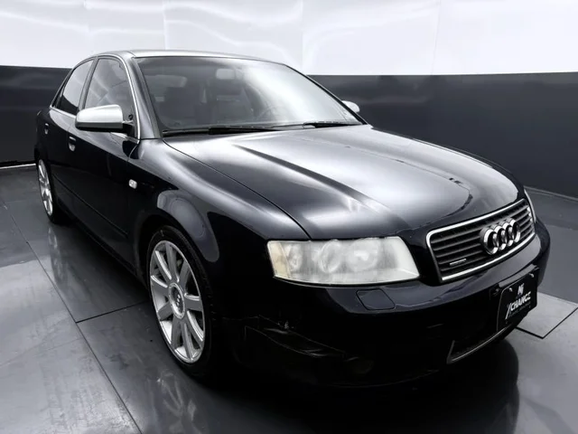 2004 Audi A4 3.0 Quattro Sedan 4D