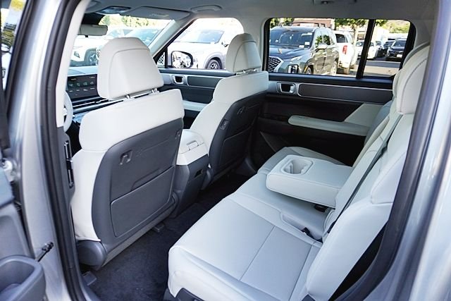 New 2026 Silver Hyundai SEL image 22