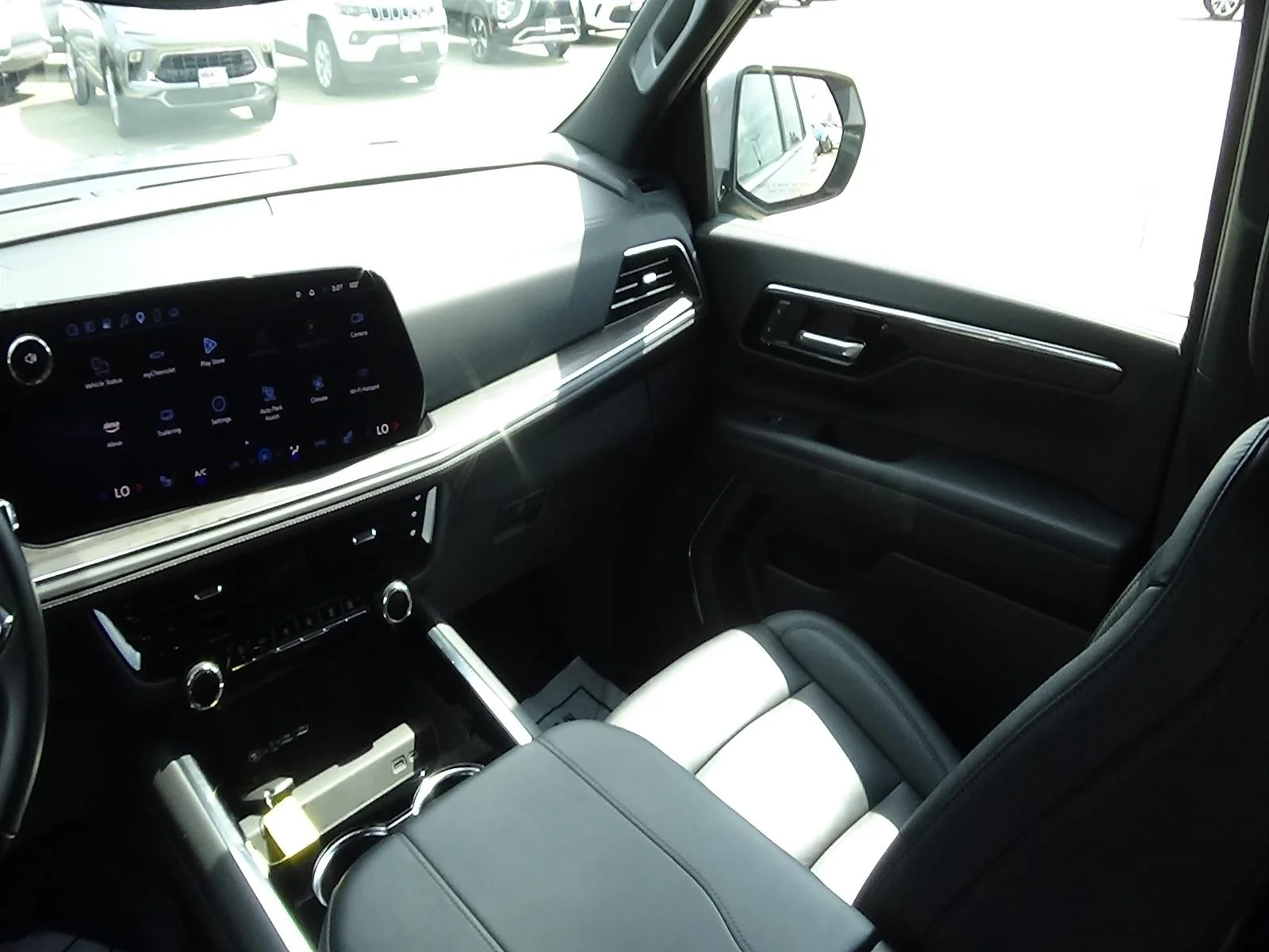Used 2025 Sterling Gray Metallic (gxd) Chevrolet LT image 13