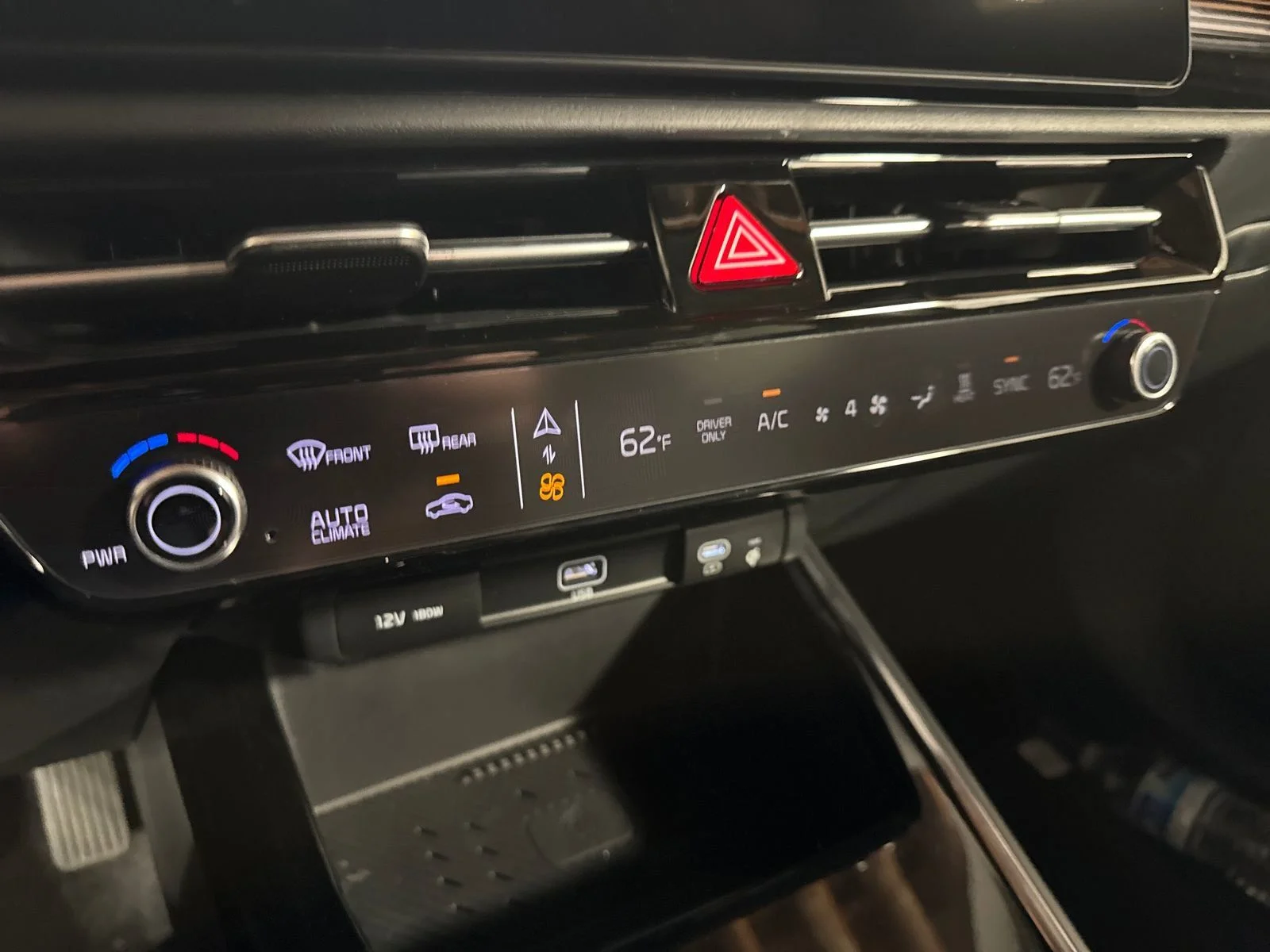 New 2026 Aurora Black Kia Wind image 19