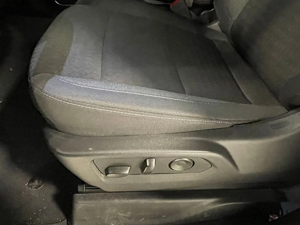 Used 2026 White Chevrolet LT image 21