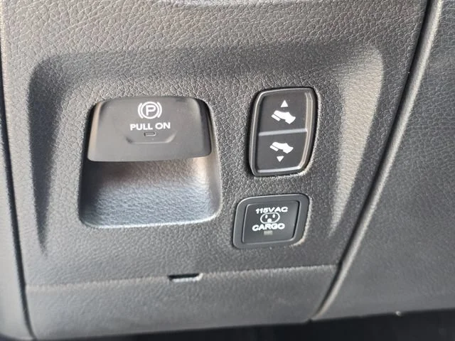 New 2026 Bright White Clearcoat Ram Laramie image 27