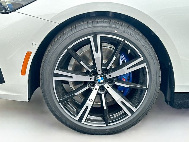 2026 BMW 5 Series 530i - Photo 27