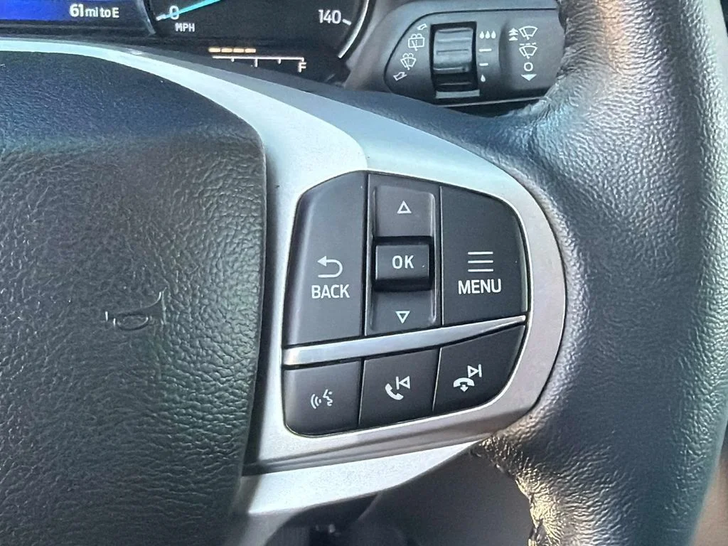 Used 2023 Gray Metallic Ford XLT image 30