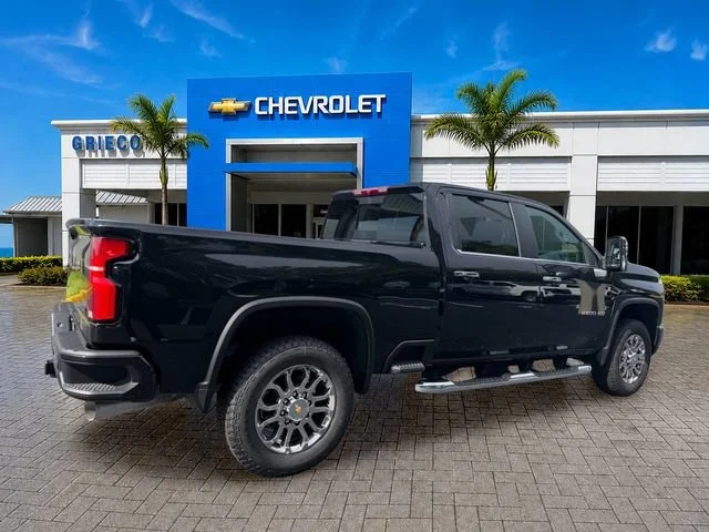 New 2026 Black Chevrolet LT image 7