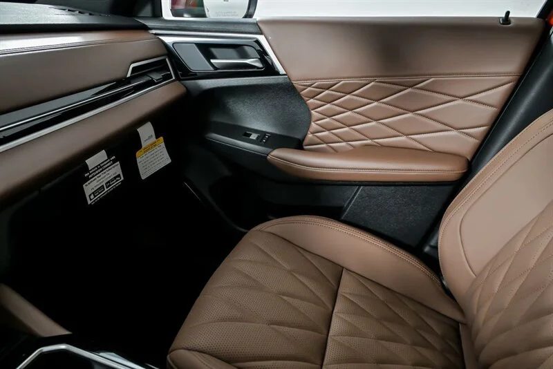 2025 Mitsubishi Outlander SEL - Photo 24