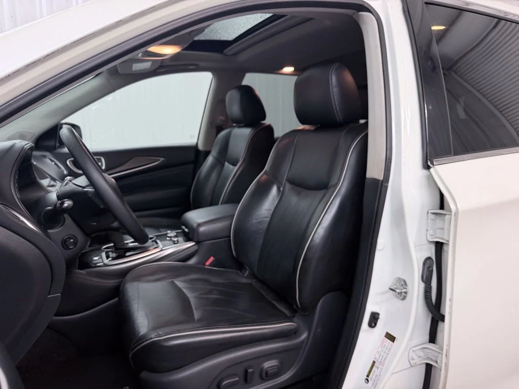 Used 2017 Majestic INFINITI Base image 14