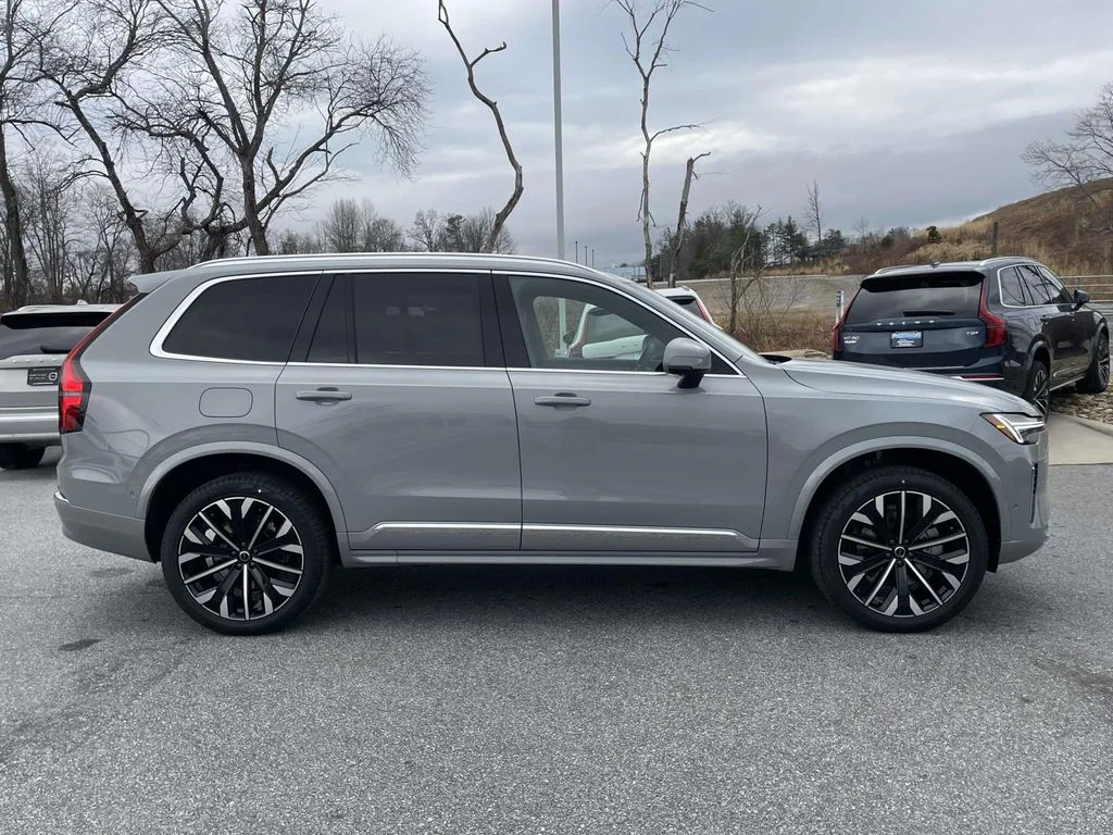 New 2026 Vapour Grey Volvo Plus image 30