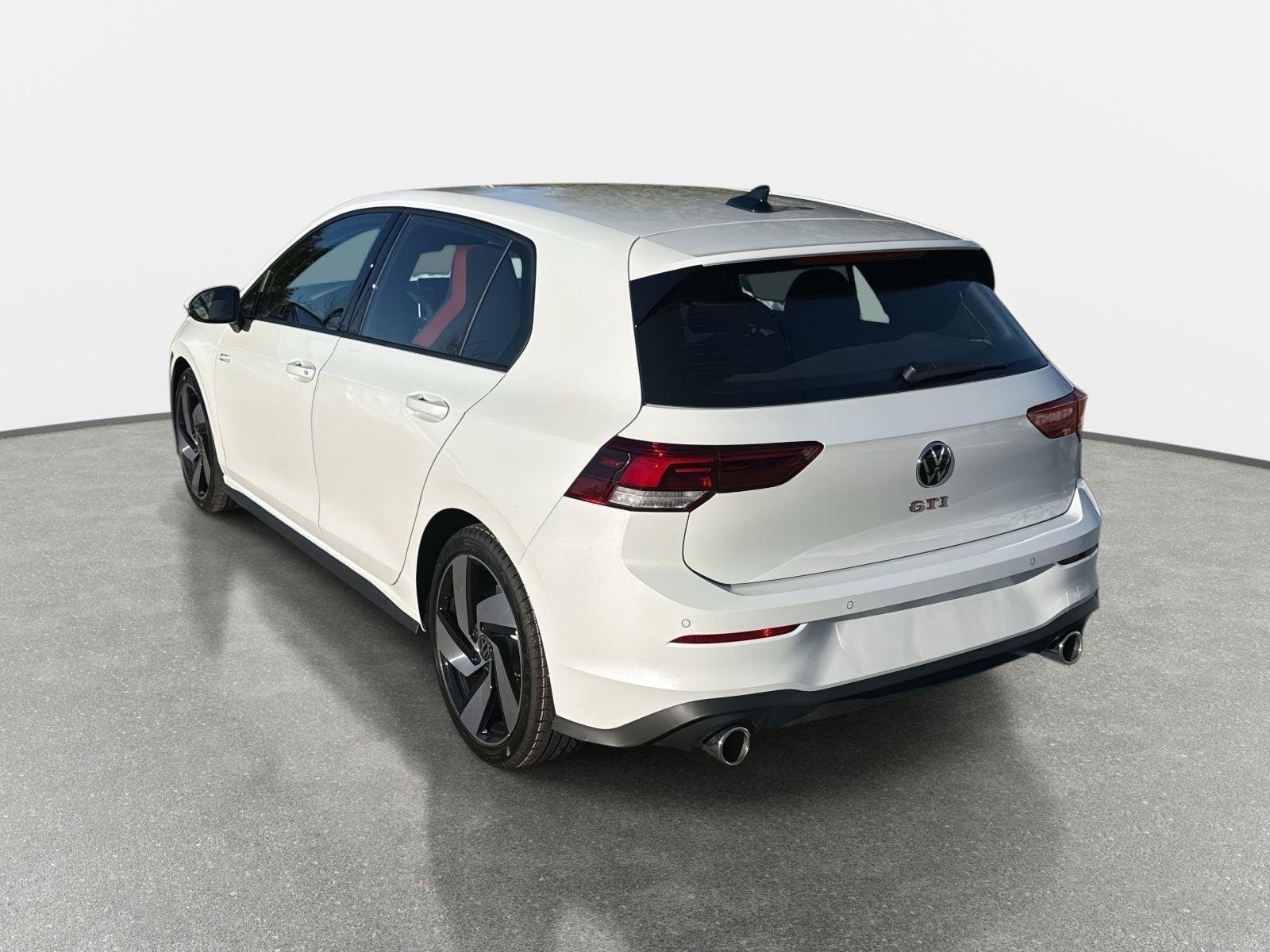2026 Volkswagen Golf GTI S - Photo 8