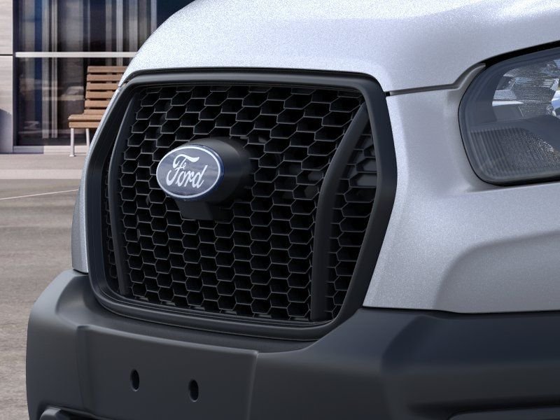 New 2026 Silver Ford Base image 17