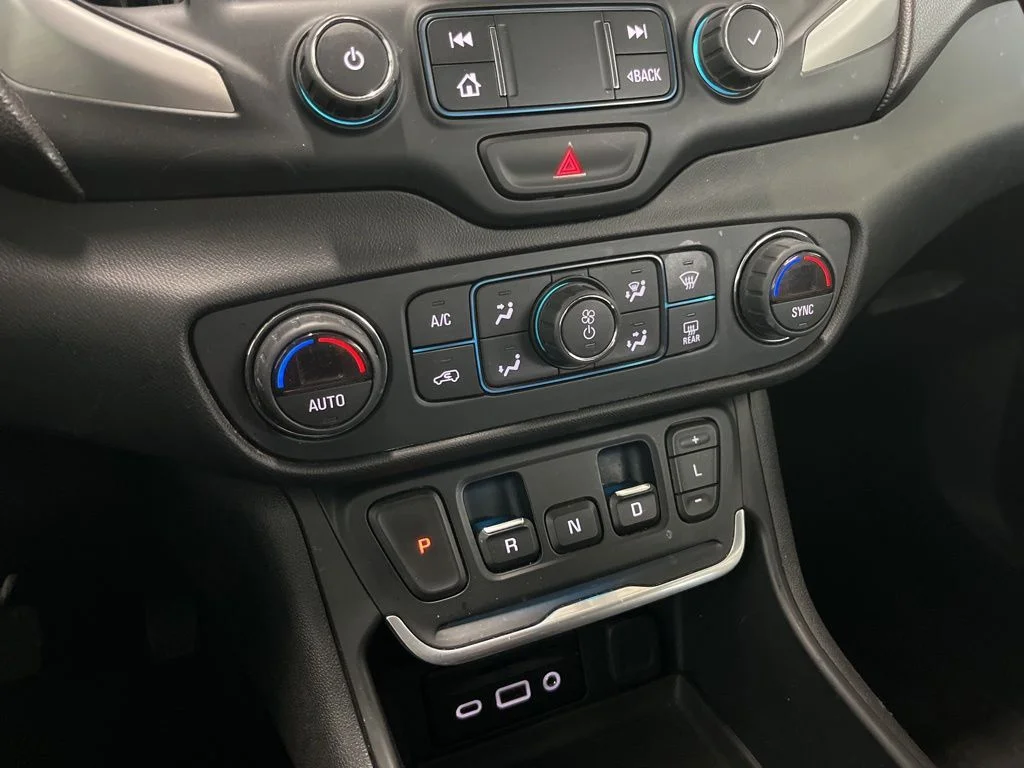 Used 2019 Gray GMC SLT image 14
