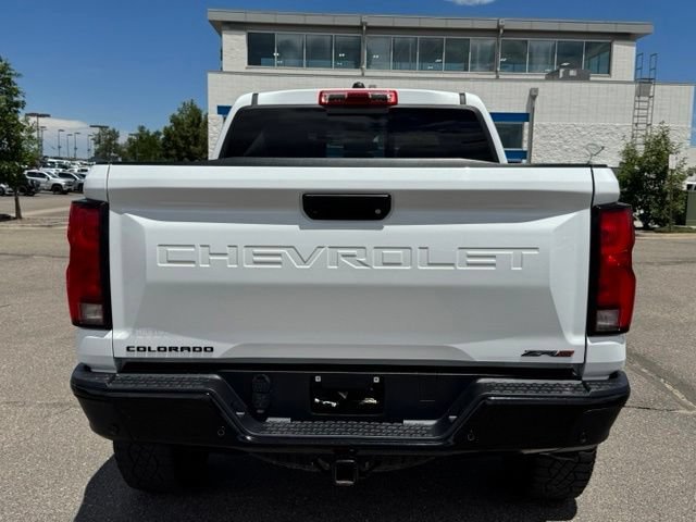 2024 Chevrolet Colorado ZR2 - Photo 4