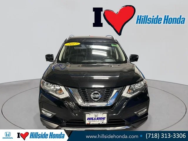 Used 2017 Magnetic Black Nissan SL image 8