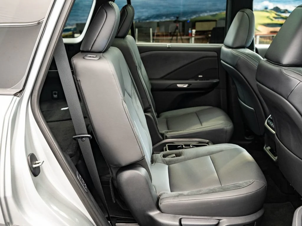 Used 2025 Celestial Silver Metallic Lexus 350 Luxury image 49