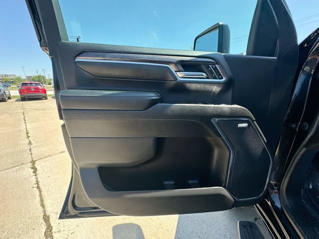 Used 2024 Black Chevrolet LTZ image 25