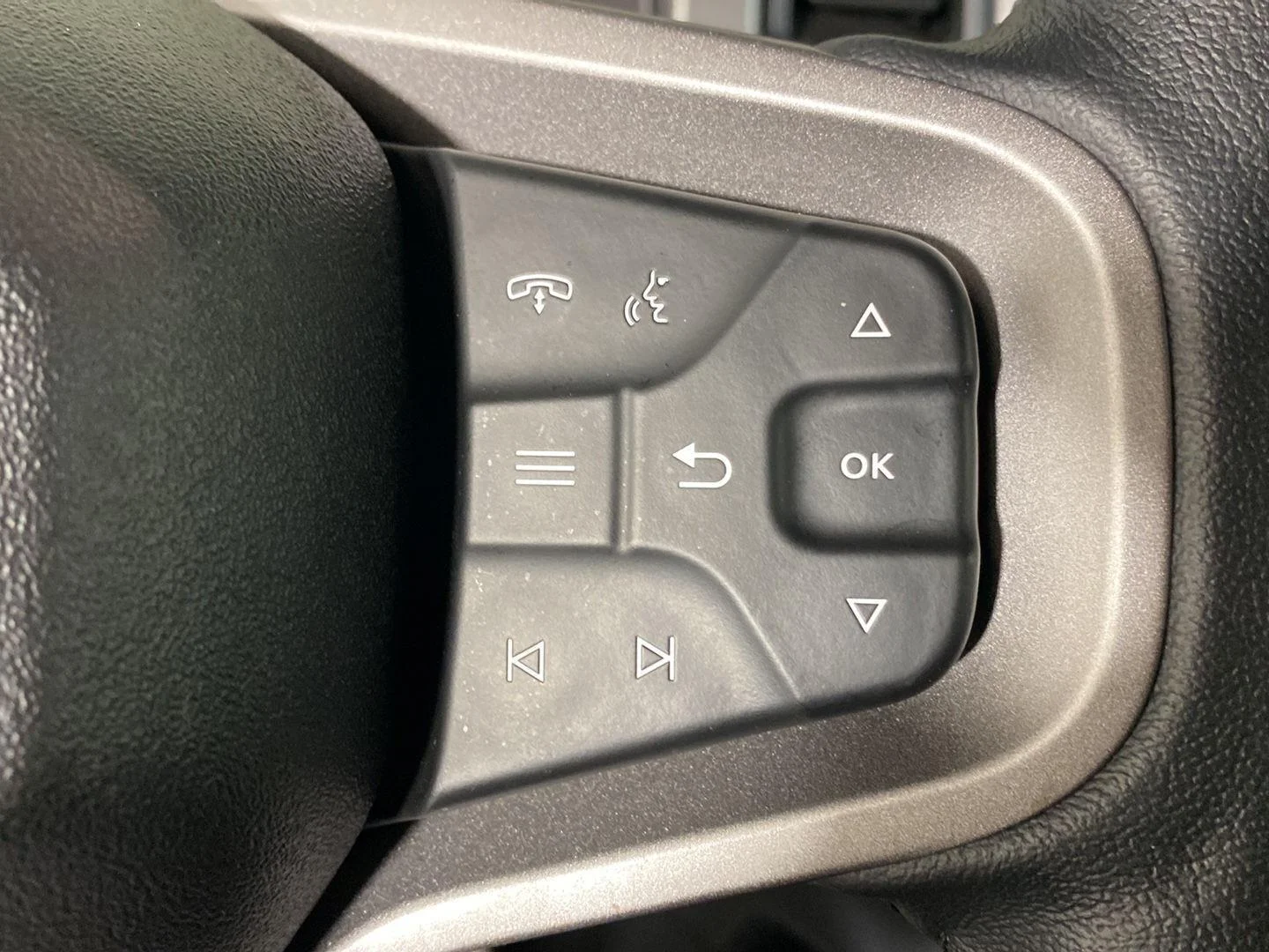 Used 2023 Oxford White Ford Outer Banks image 11