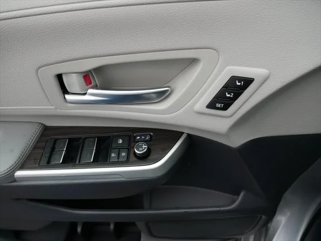 Certified Used 2024 CELESTIAL SILVER Toyota  image 21