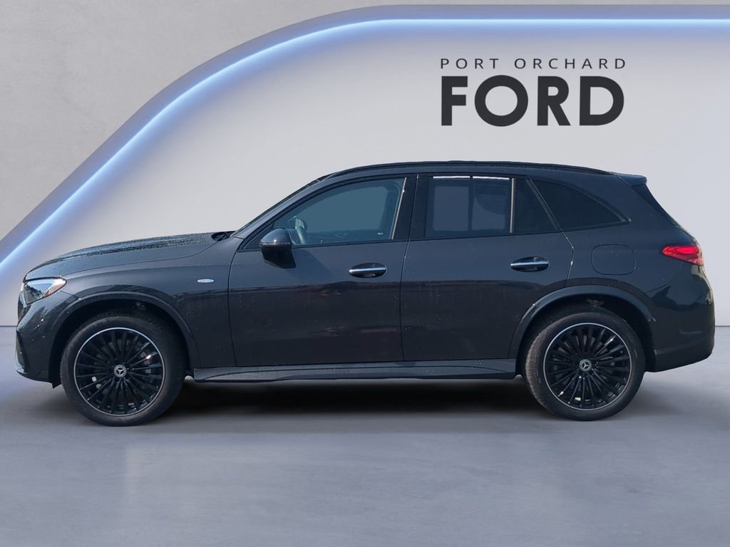 Used 2025 Graphite Gray Metallic Mercedes-Benz GLC 350e image 2