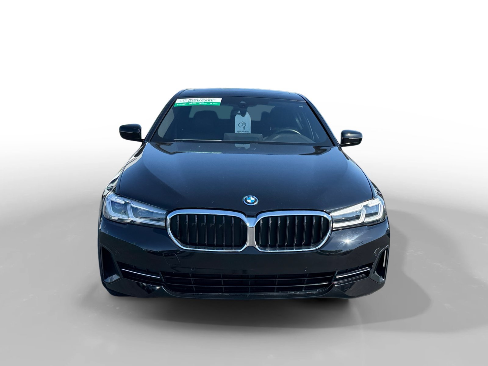 Used 2023 Jet Black BMW 530e iPerformance image 8