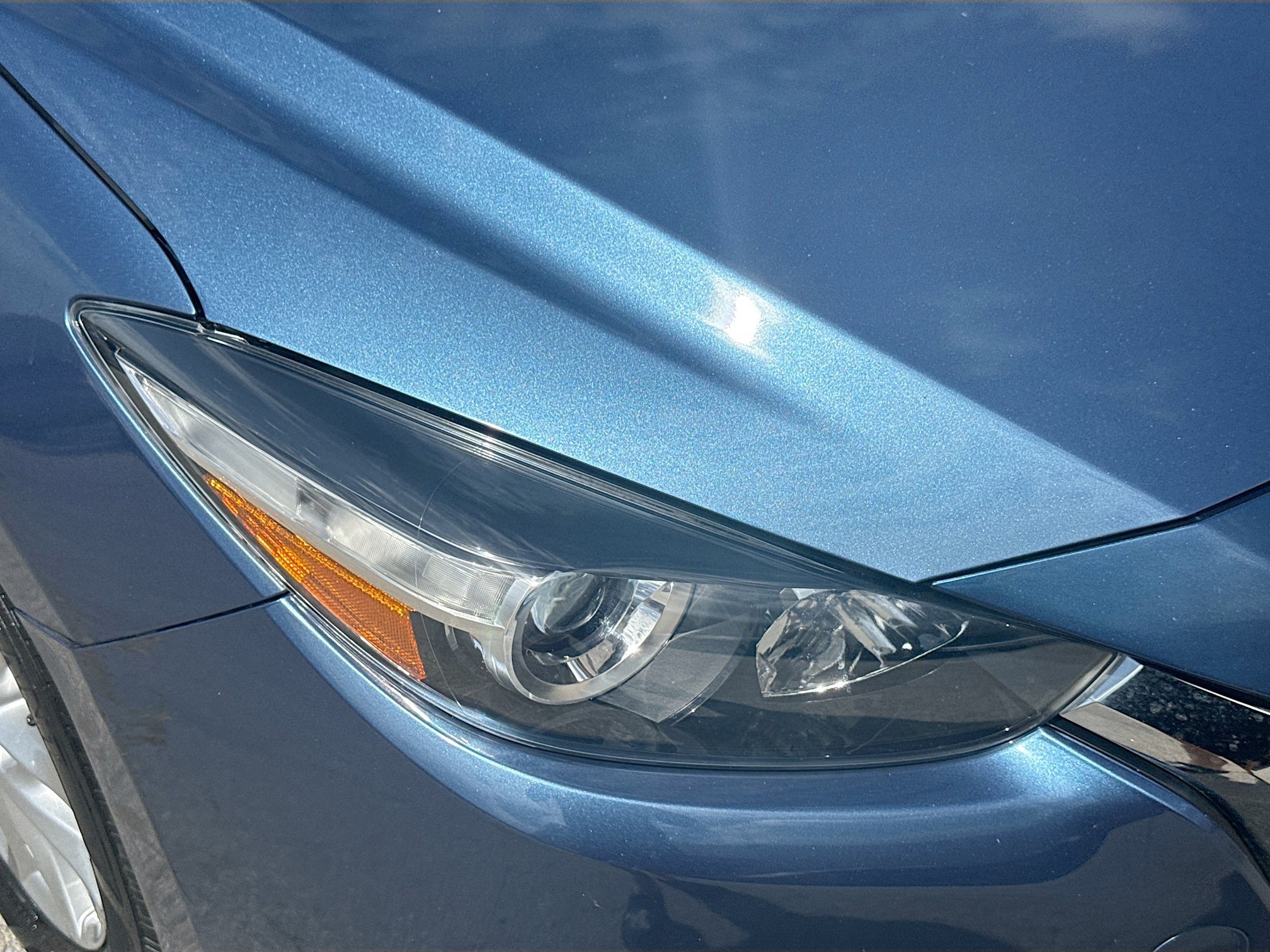 Used 2018 Eternal Blue Mica Mazda Sport image 30
