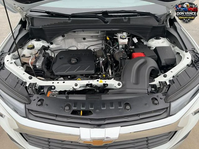 Used 2025 White Chevrolet LT image 20