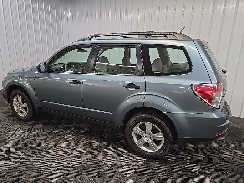 Used 2011 Sage Green Metallic Subaru 2.5X image 4