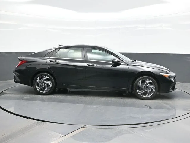 New 2026 Black Hyundai Limited image 8