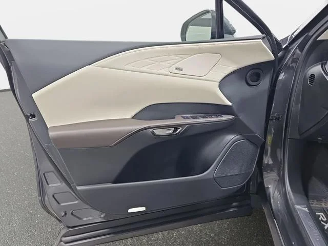 New 2026 Cloudburst Gray Lexus LUXURY image 33