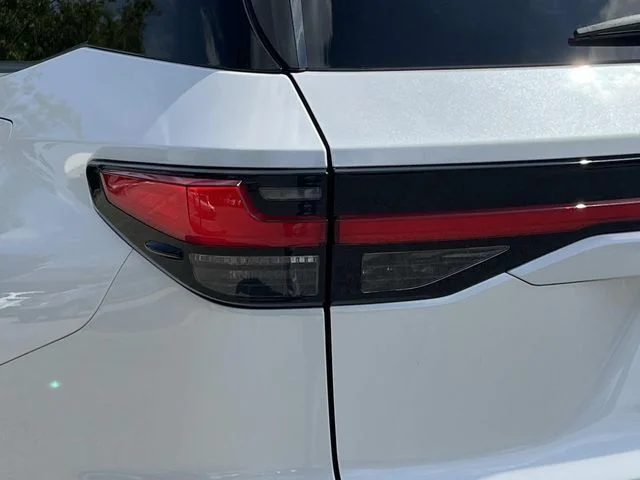 New 2026 Wind Chill Pearl Lexus PREMIUM AWD image 10