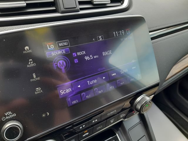 Used 2022 White Honda EX-L image 21
