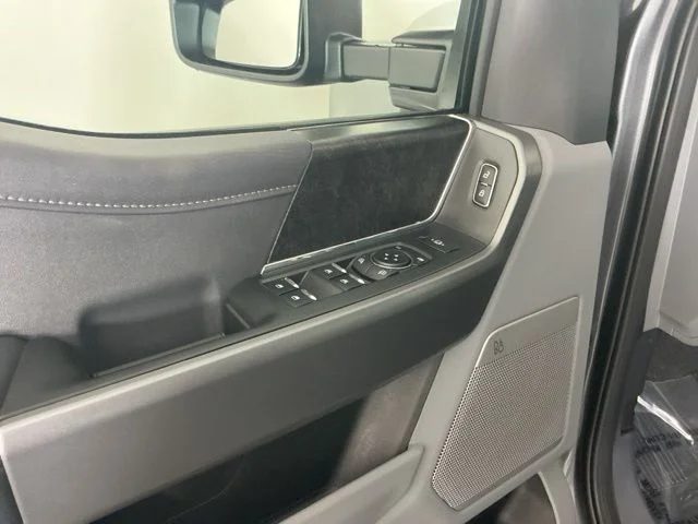New 2026 Carbonized Gray Ford XLT image 17