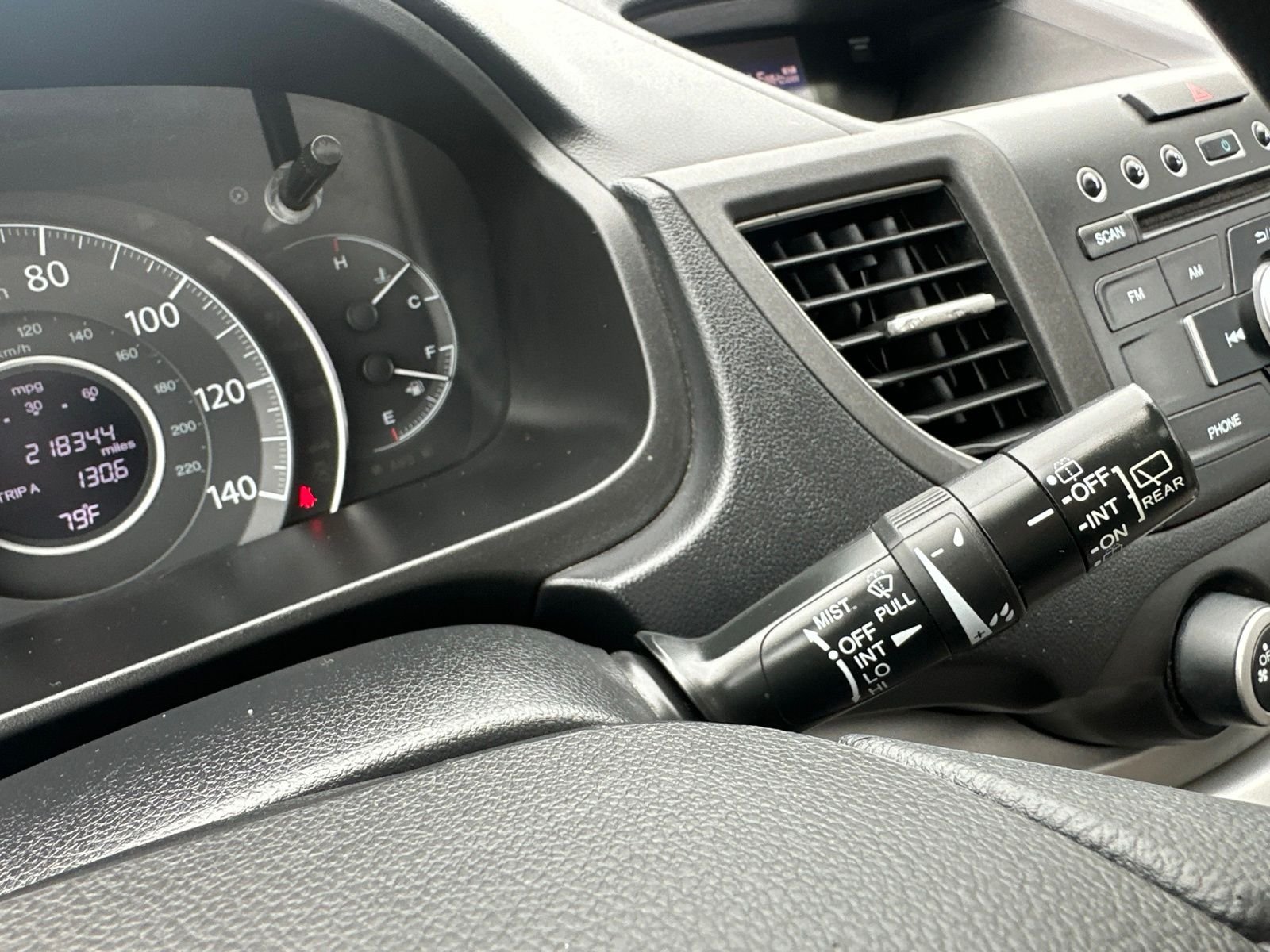 Used 2014  Honda EX image 44