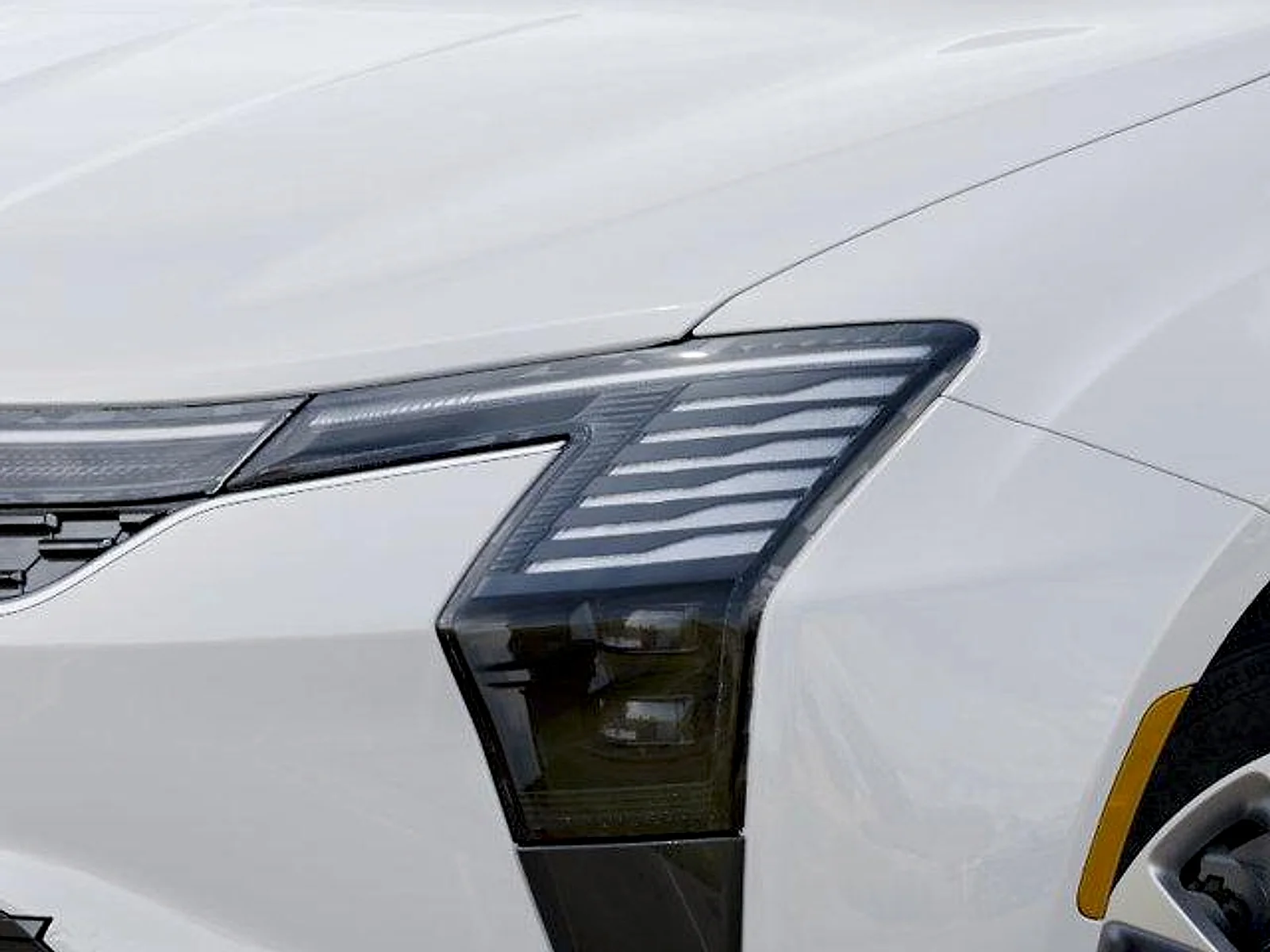 New 2027 Bright White Clear-Coat Exterior Paint Chrysler Select AWD image 10