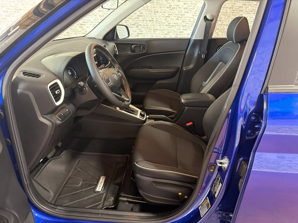 Used 2024 Intense Blue Hyundai Limited image 23