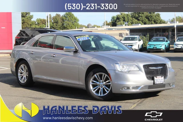 Pre-Owned 2016 Chrysler 300 C