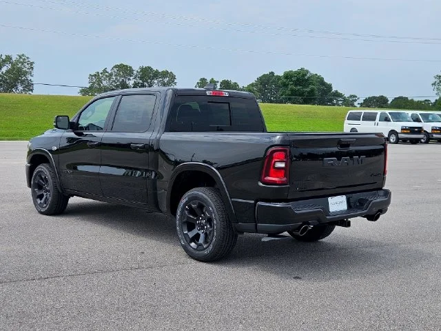 New 2026 Diamond Black Crystal Pearl-Coat Exterior Paint RAM Big Horn/Lone Star image 3