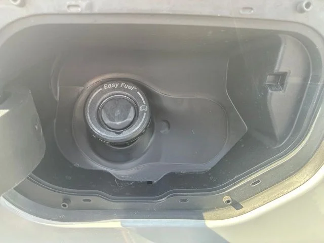 New 2026 Oxford White Ford XLT image 5