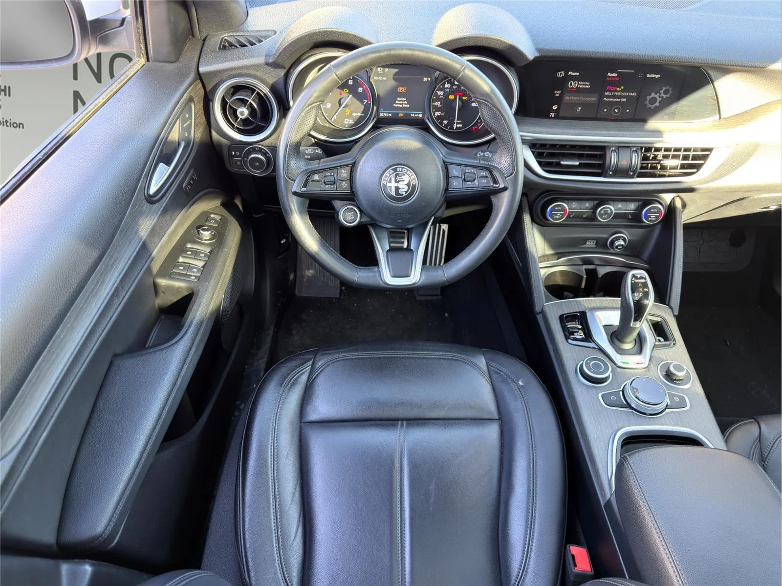 Used 2023 Alfa White Alfa Romeo Ti image 17