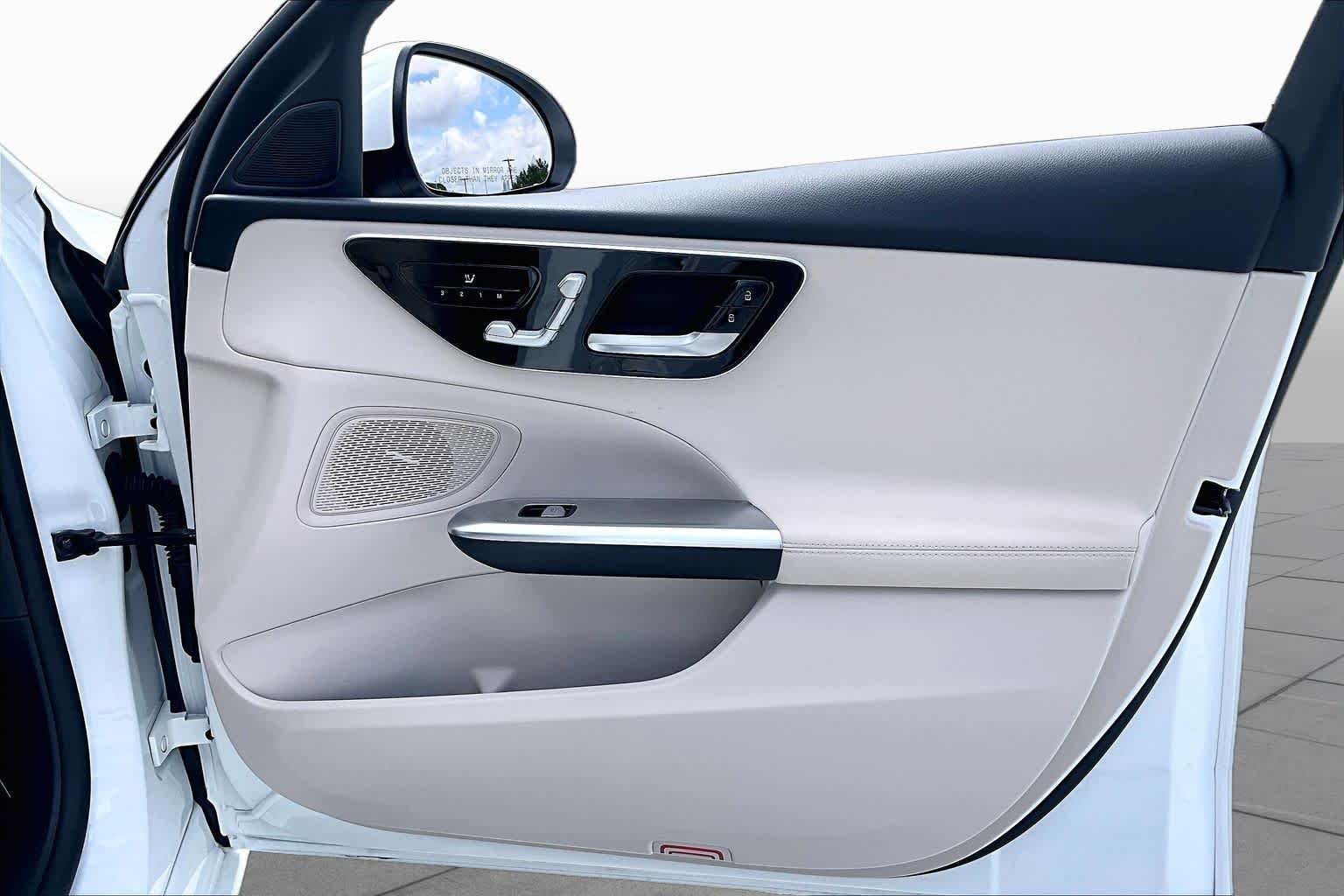 Used 2024 Polar White Mercedes-Benz C 300 image 23
