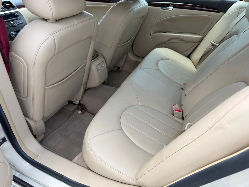 Used 2011 Beige Buick CXL image 21