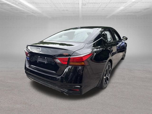 Used 2024 Super Black Nissan 2.5 SR image 10