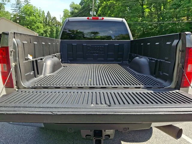 Used 2013 Gray Chevrolet LTZ image 30
