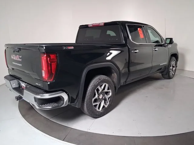 Used 2023 Black GMC SLT image 4