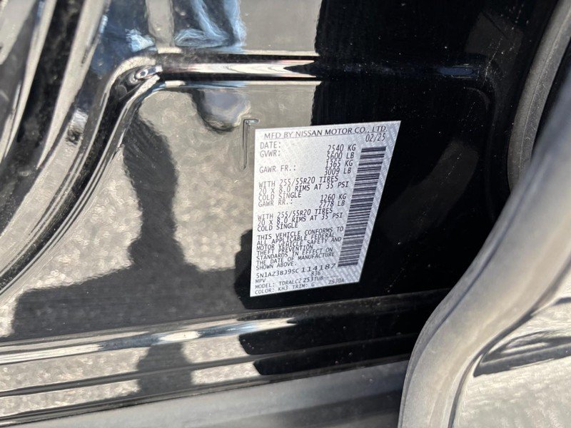 Used 2025 Super Black Nissan FWD SV image 19