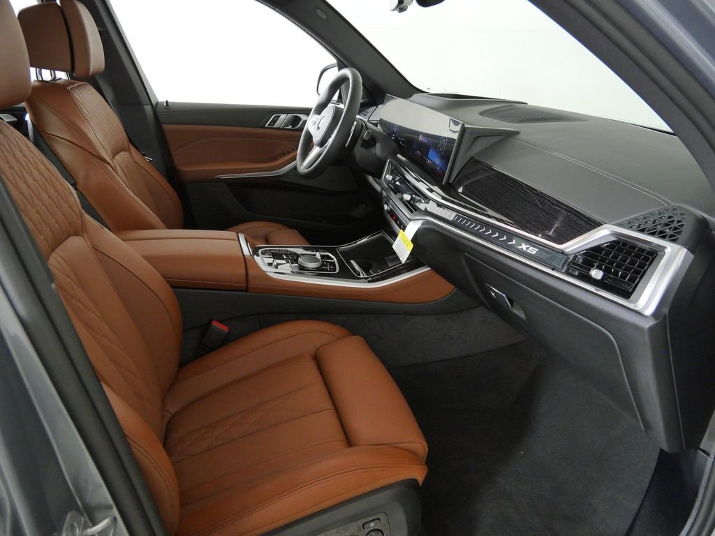 New 2026 Skyscraper Grey Metallic BMW xDrive40i image 20