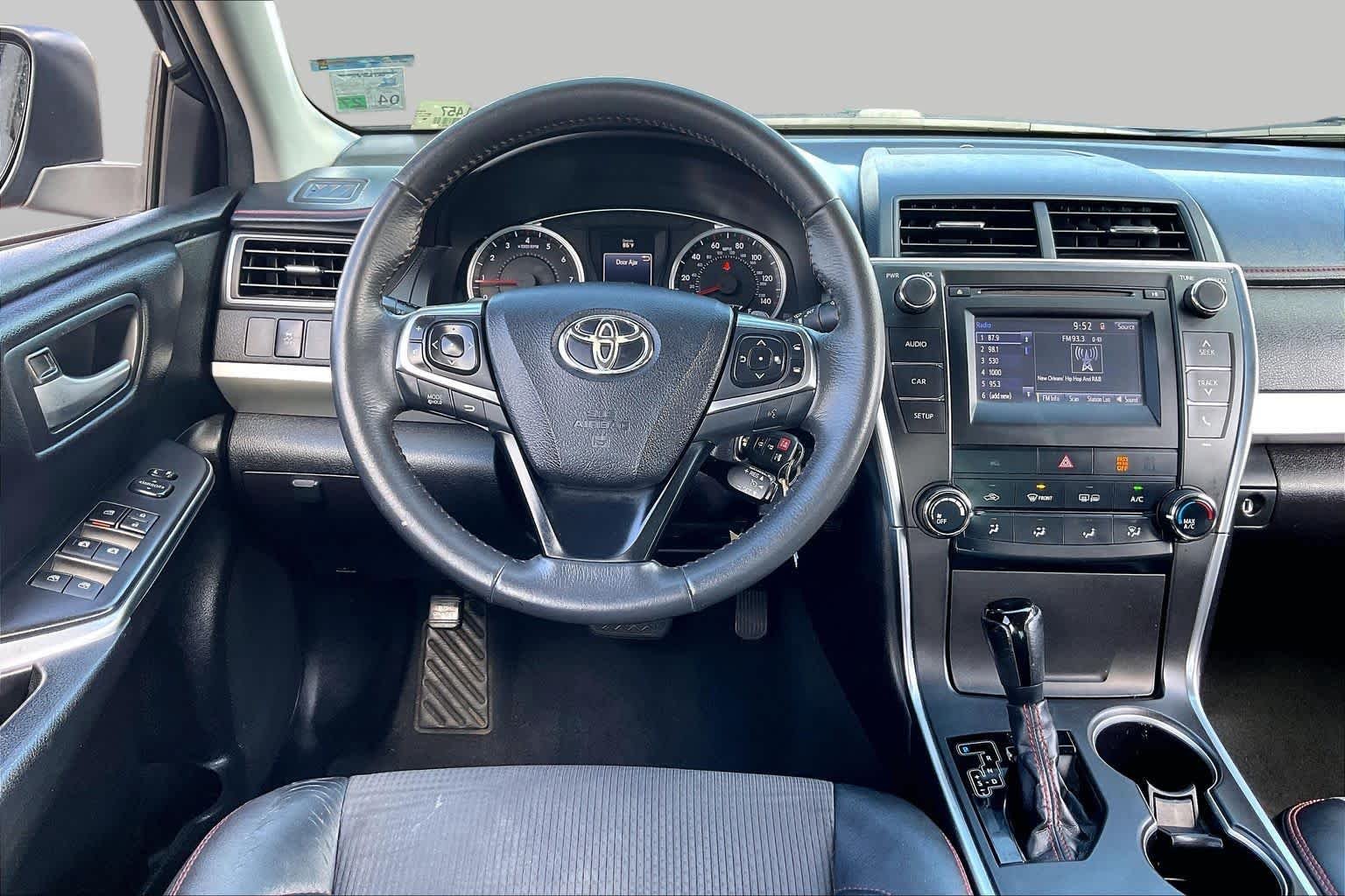 Used 2017 Cosmic Gray Mica Toyota LE image 6