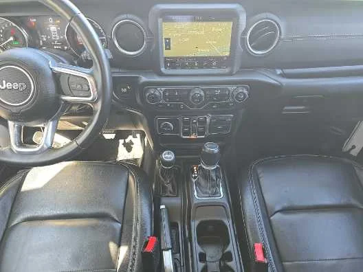 Used 2022 Bright White Clearcoat Jeep Unlimited Sahara image 8